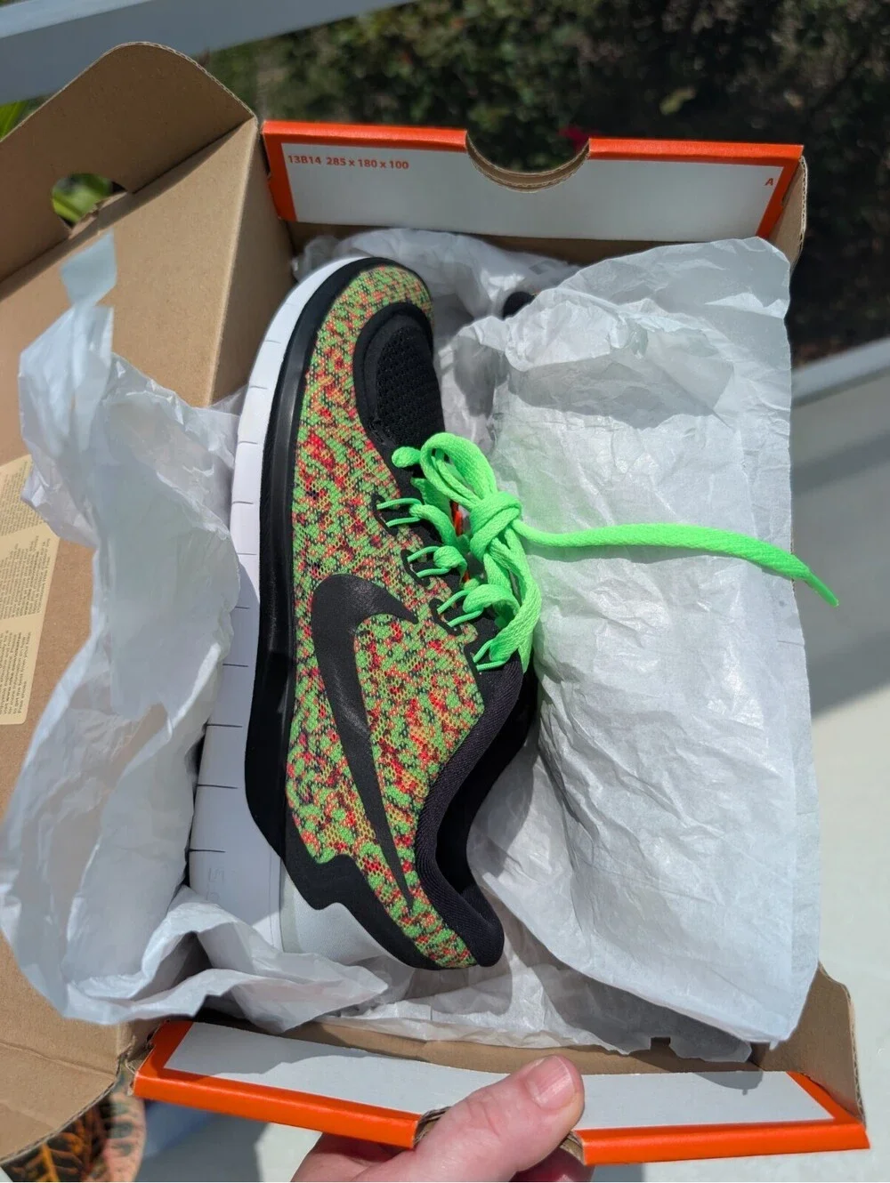 RARE Nike Free 5.0 Women’s Size 7 Running Shoes Voltage Green Orange Flyknit New